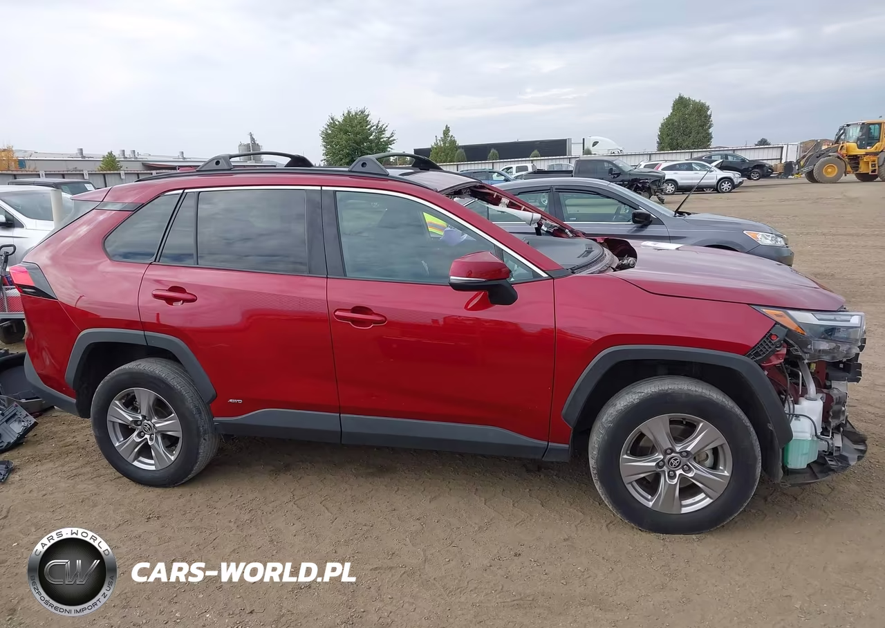 2024 Toyota Rav4 Hybrid Xle VIN:2T3RWRFV6RW186553 - 14