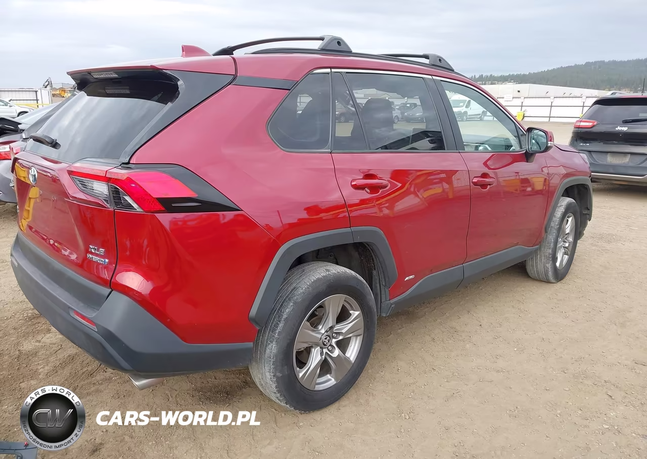 2024 Toyota Rav4 Hybrid Xle VIN:2T3RWRFV6RW186553 - 4