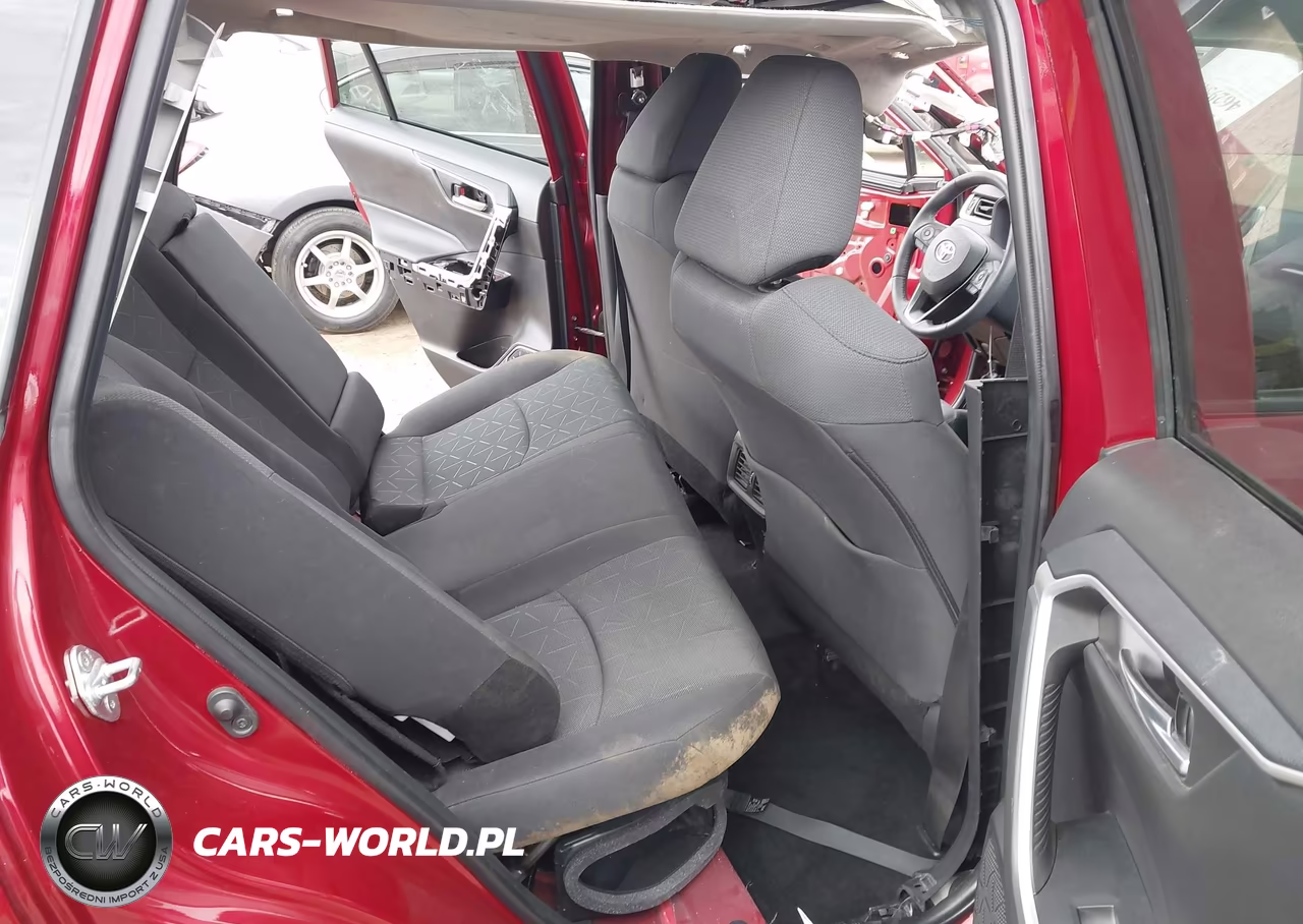 2024 Toyota Rav4 Hybrid Xle VIN:2T3RWRFV6RW186553 - 8