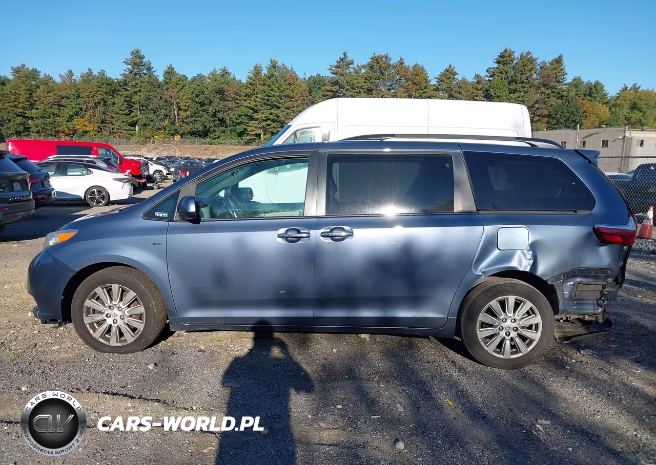 2017 Toyota Sienna Xle 7 Passenger VIN:5TDDZ3DC3HS156622 - 15