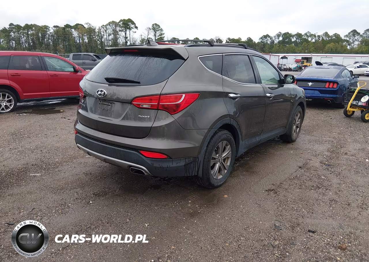 2013 Hyundai Santa Fe Sport VIN:5XYZU3LB8DG113219 - 4