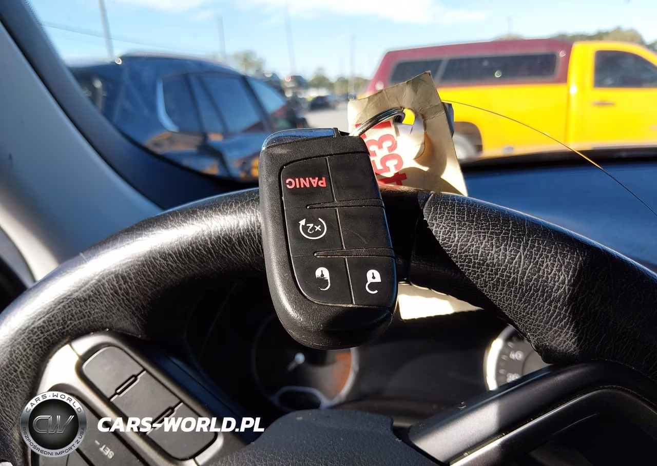 2019 Jeep Renegade Limited 4X4 VIN:ZACNJBD13KPJ95944 - 11