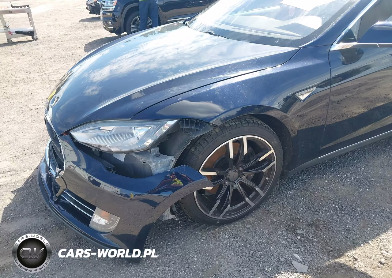 2014 Tesla Model S P85 VIN:5YJSA1H16EFP35311 - 20