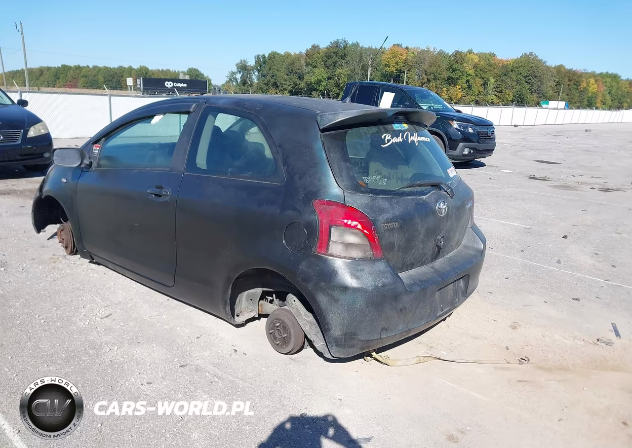 2007 Toyota Yaris VIN:JTDJT923X75079326 - 3