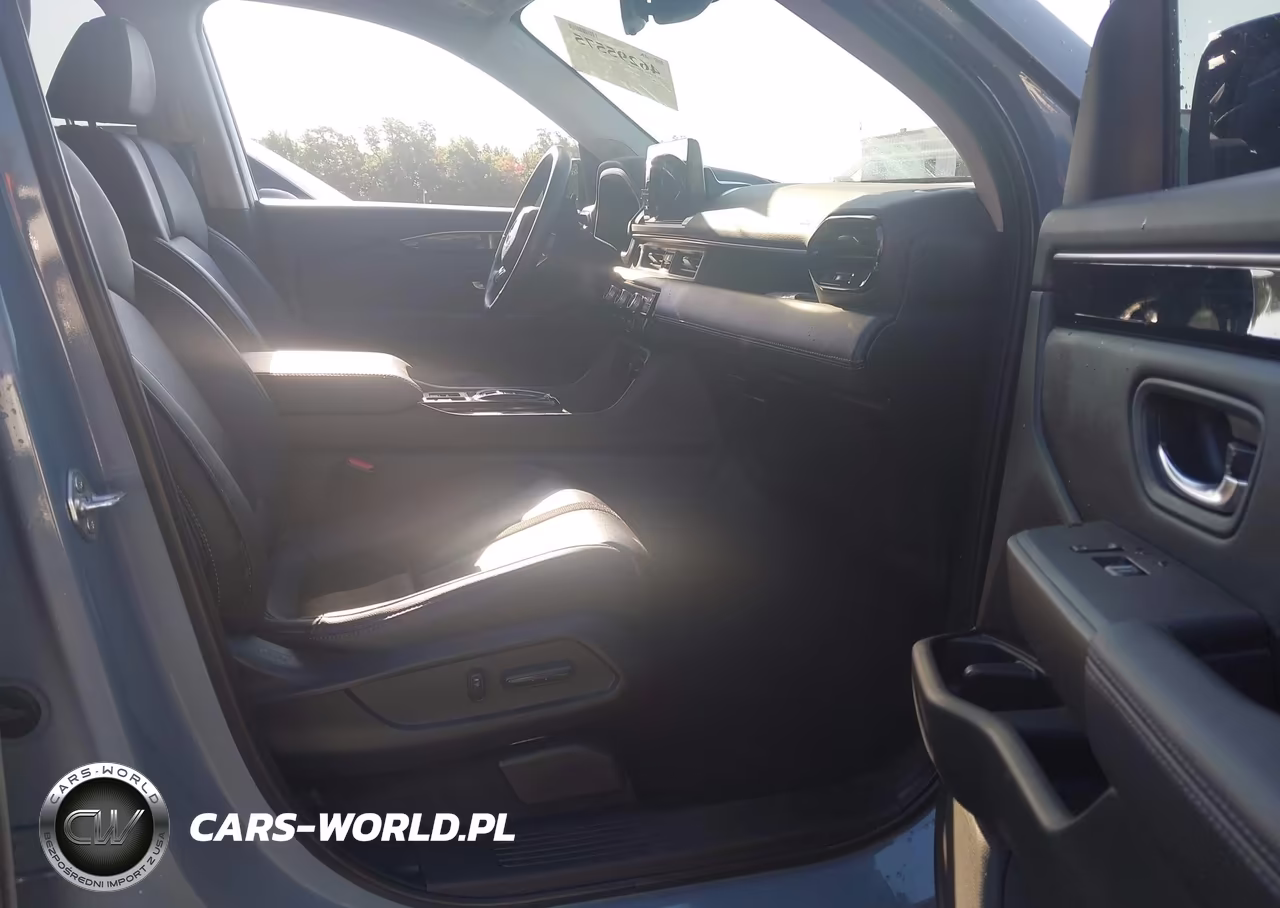 2023 Honda Pilot 2Wd Touring VIN:5FNYG2H76PB005548 - 5