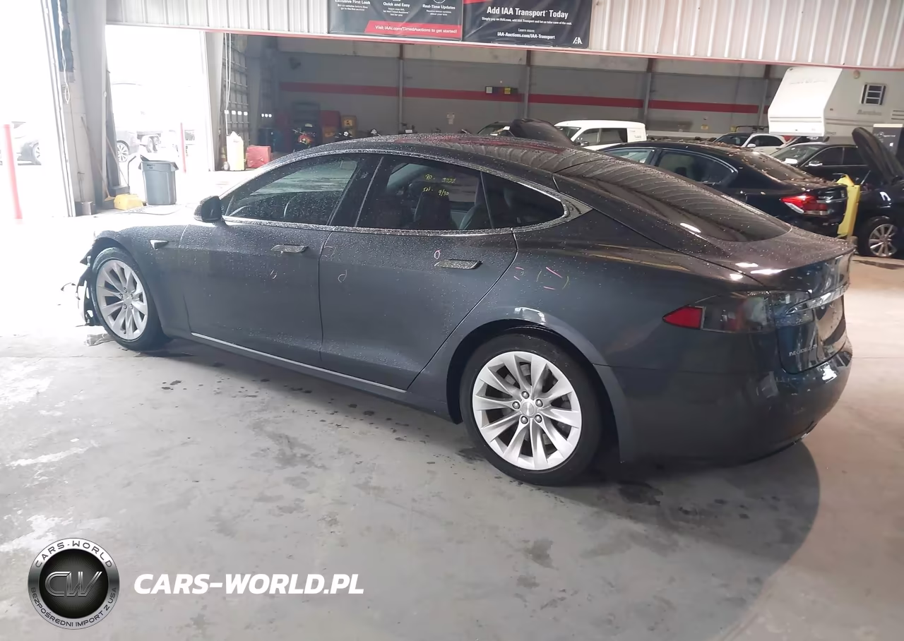 2018 Tesla Model S 100D-75D-P100D VIN:5YJSA1E28JF297043 - 3