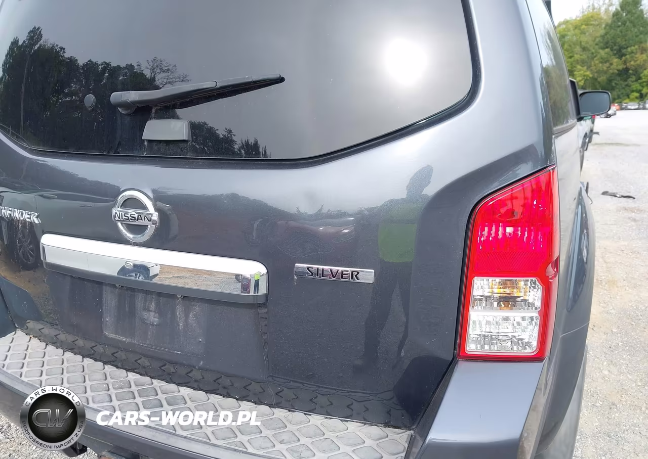 2012 Nissan Pathfinder Silver VIN:5N1AR1NB2CC628795 - 17