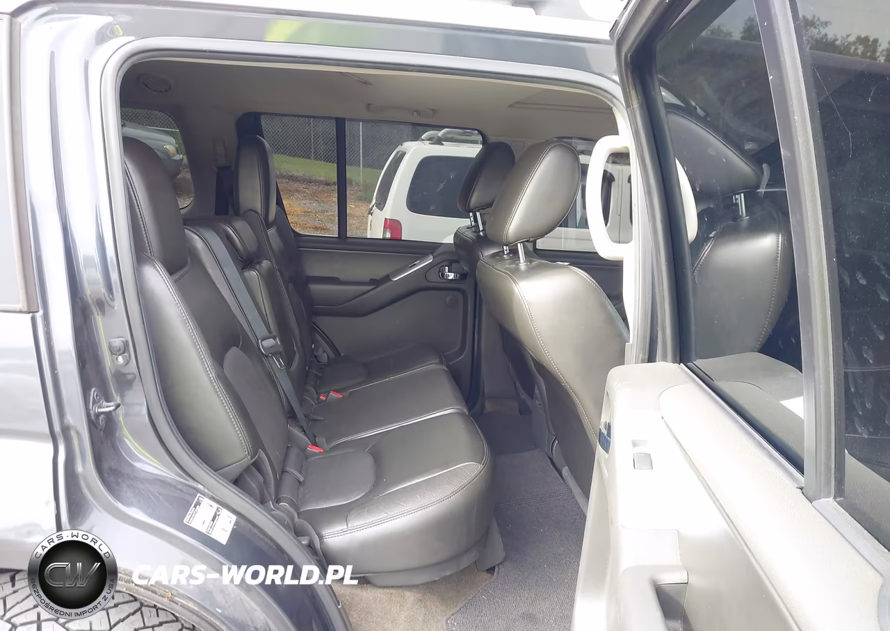 2012 Nissan Pathfinder Silver VIN:5N1AR1NB2CC628795 - 8