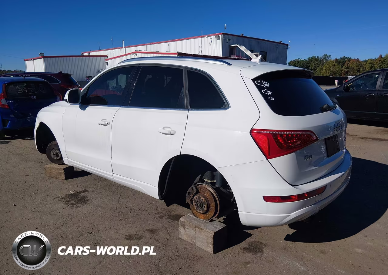 2012 Audi Q5 2.0T Premium VIN:WA1LFAFP0CA139706 - 3