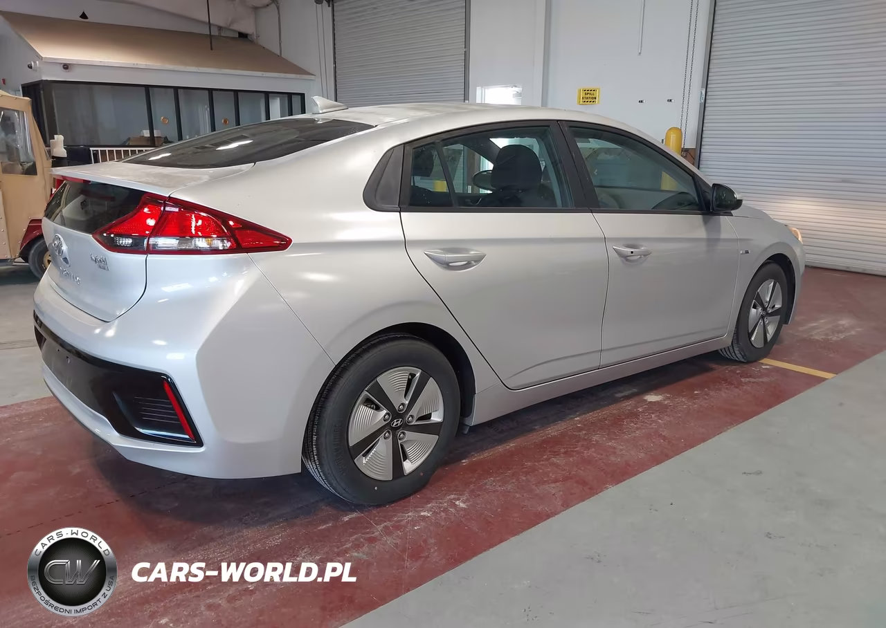 2018 Hyundai Ioniq Hybrid Blue VIN:KMHC65LC0JU076595 - 4