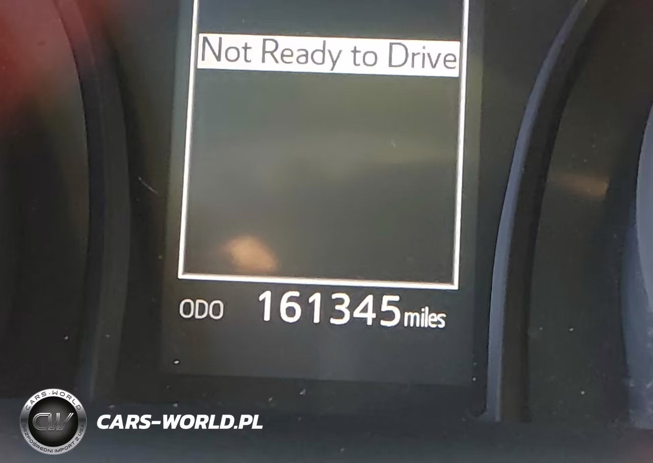 2018 Toyota Camry Le VIN:JTNB11HK2J3046880 - 16
