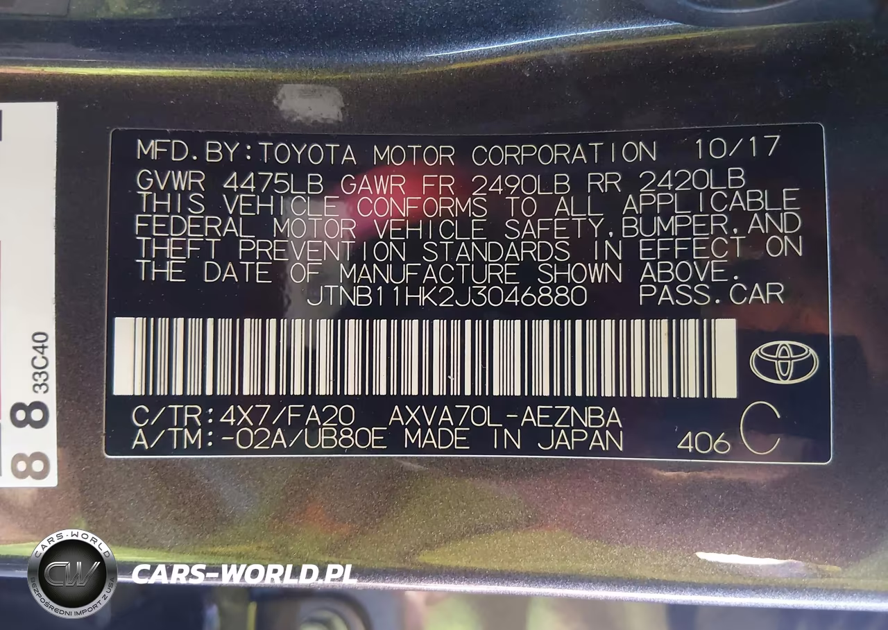 2018 Toyota Camry Le VIN:JTNB11HK2J3046880 - 9