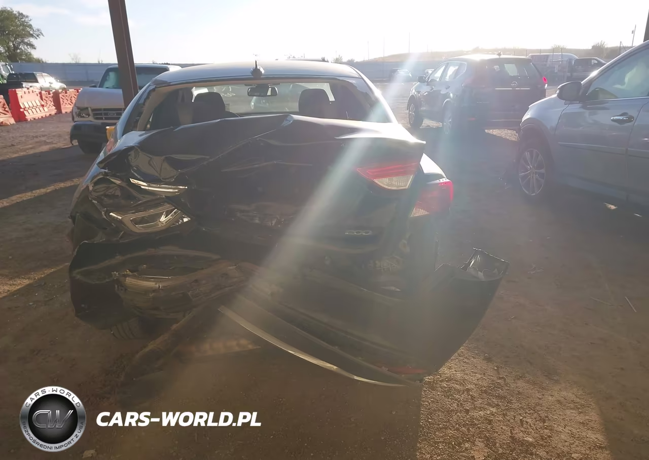 2015 Chrysler 200 Limited VIN:1C3CCCAB5FN721324 - 17