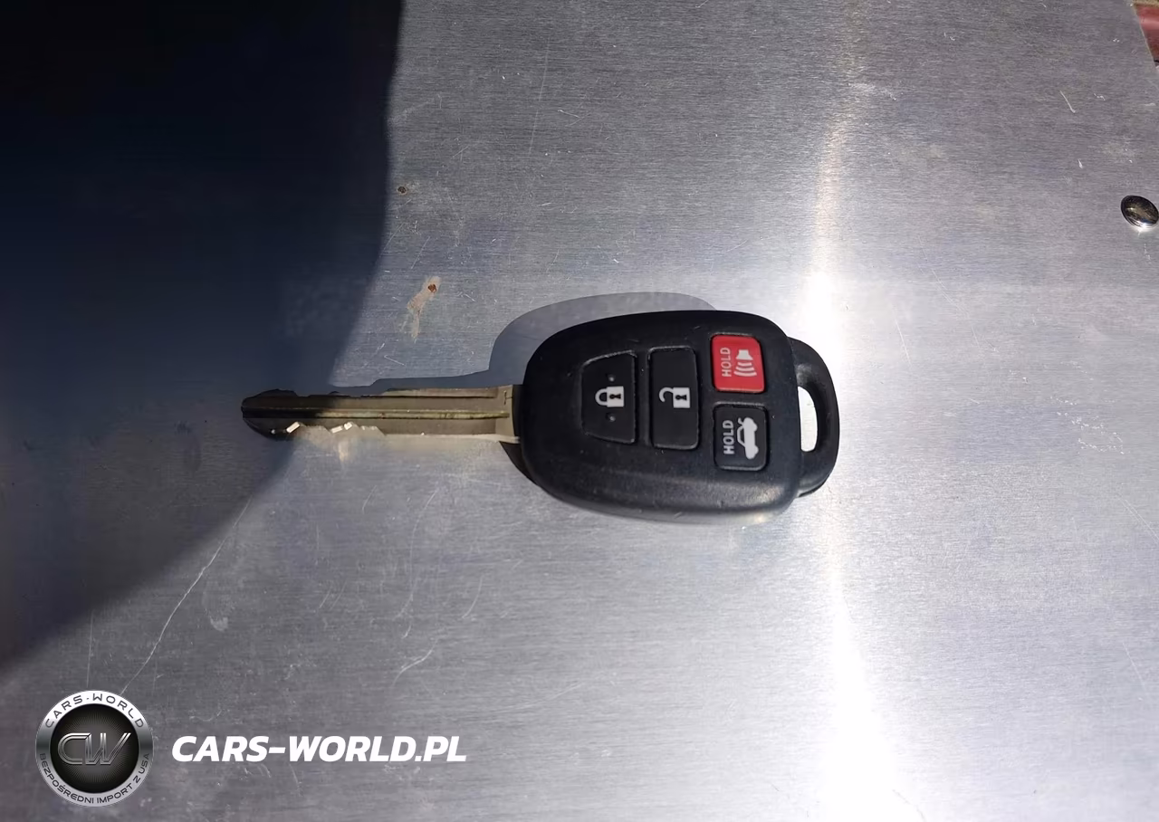 2016 Toyota Corolla S Plus VIN:5YFBURHE5GP557603 - 11