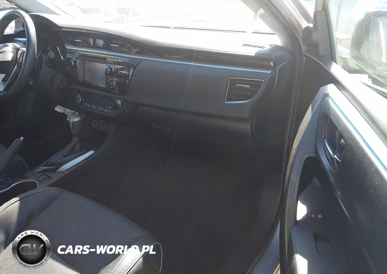 2016 Toyota Corolla S Plus VIN:5YFBURHE5GP557603 - 5
