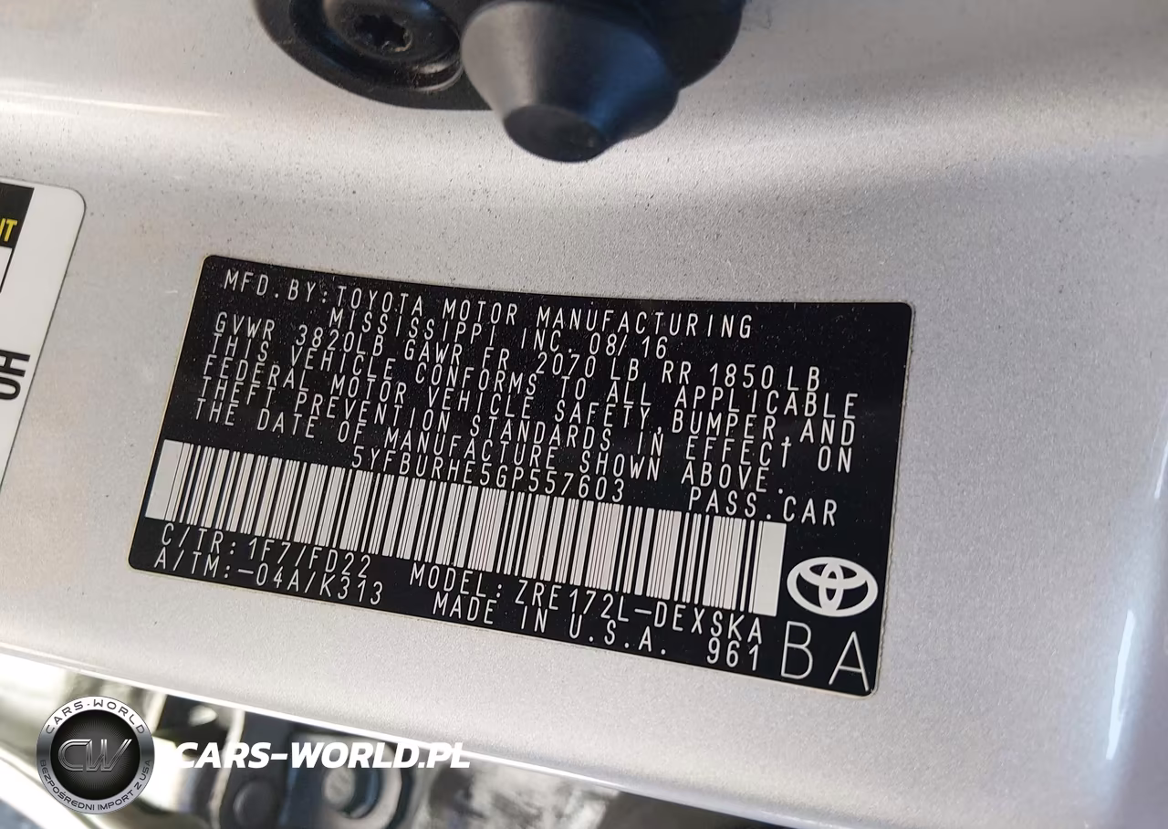 2016 Toyota Corolla S Plus VIN:5YFBURHE5GP557603 - 9