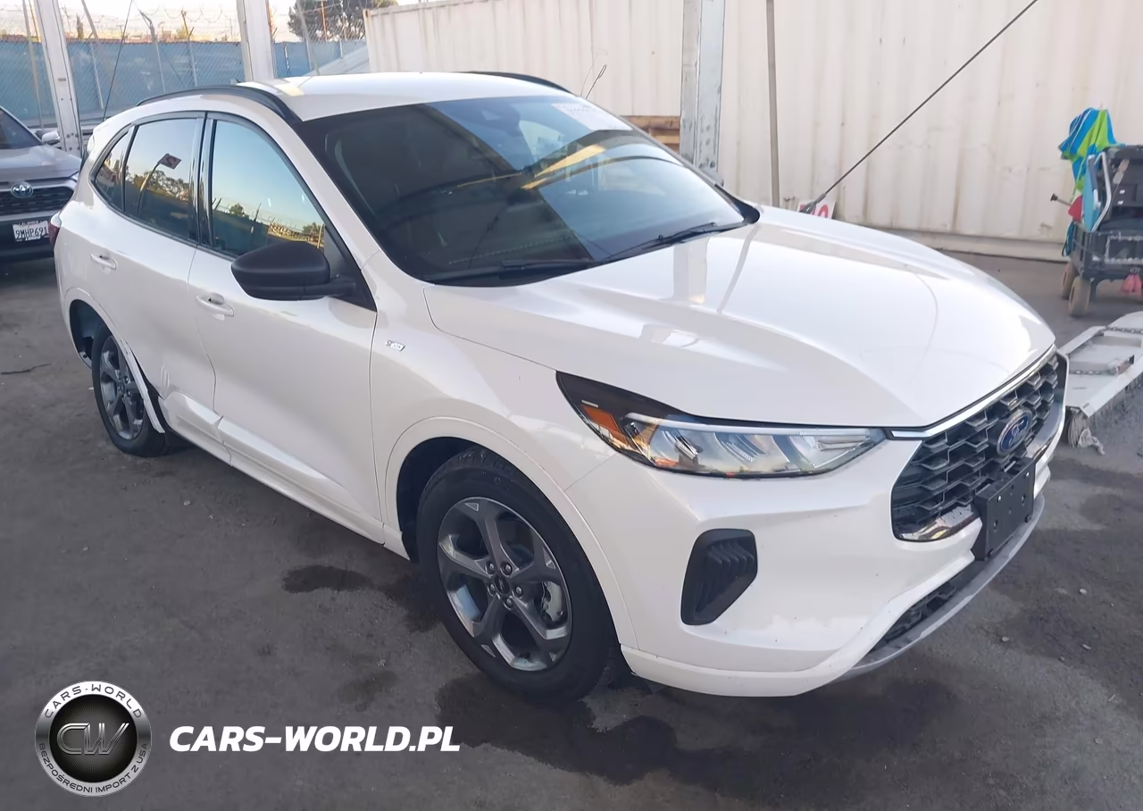2023 Ford Escape St-Line