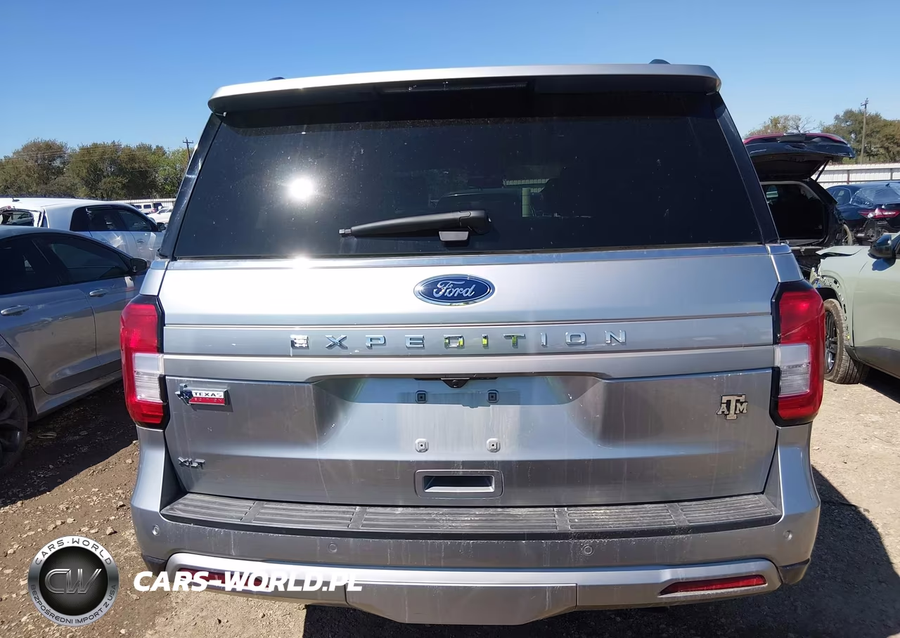 2024 Ford Expedition Xlt VIN:1FMJU1H80REB12205 - 16