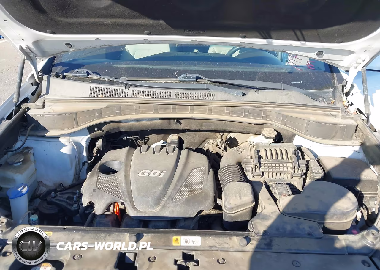 2015 Hyundai Santa Fe Sport 2.4L VIN:5XYZU3LB0FG235978 - 10
