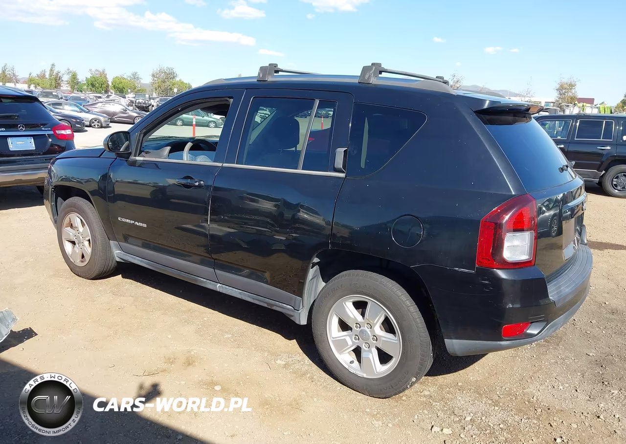2014 Jeep Compass Sport VIN:1C4NJCBA8ED843180 - 3