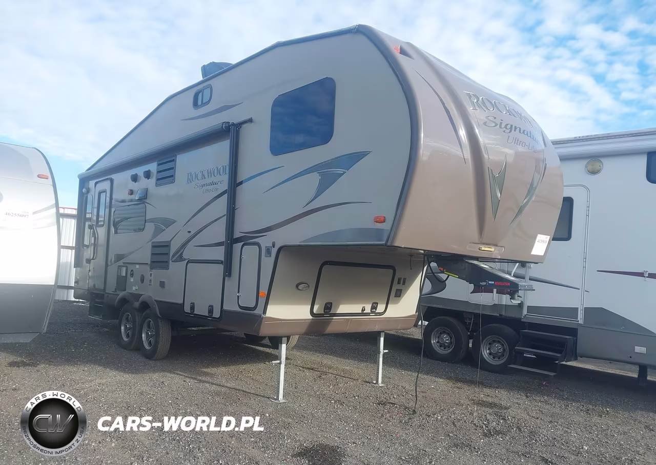 2014 Forest River Rockwood Signature 24Ft