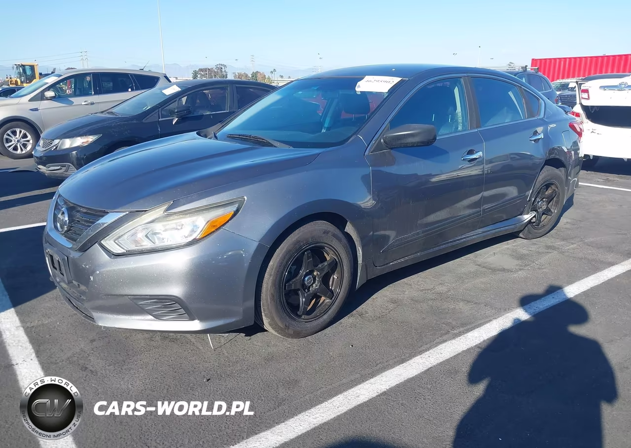 2017 Nissan Altima 2.5 S VIN:1N4AL3AP3HN318028 - 2