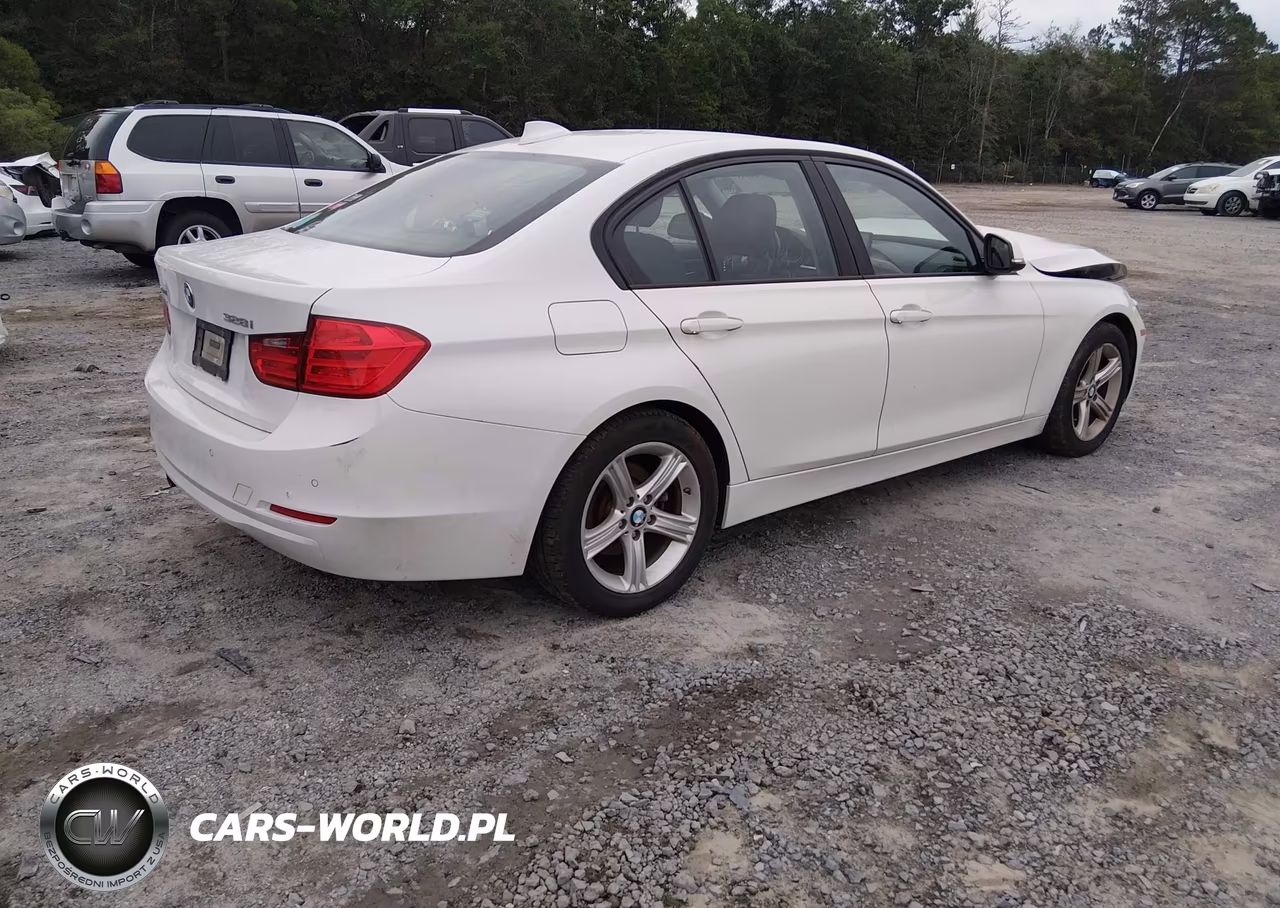 2014 BMW 328I xDrive VIN:WBA3B5C59EP540700 - 4