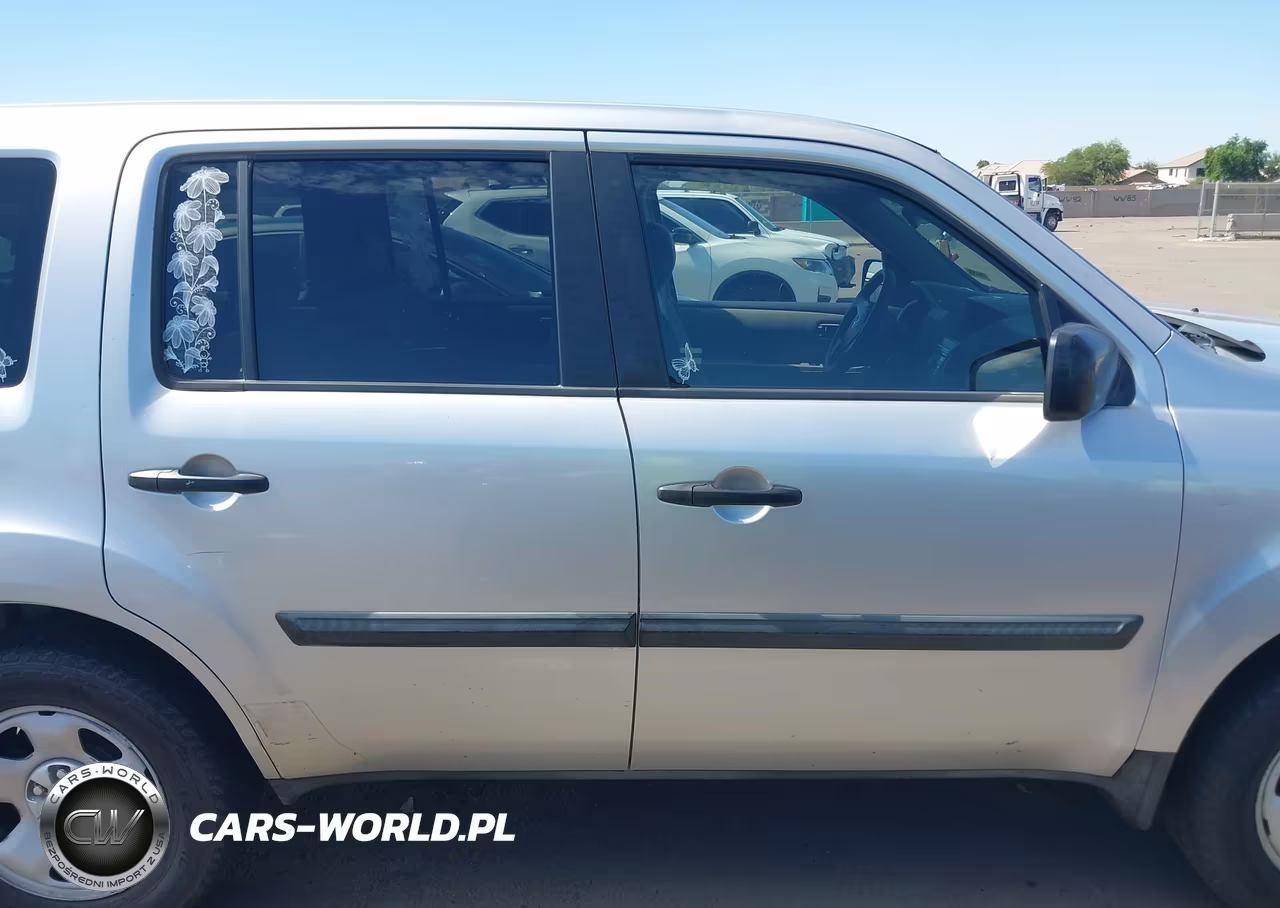 2010 Honda Pilot Lx VIN:5FNYF3H21AB019409 - 13