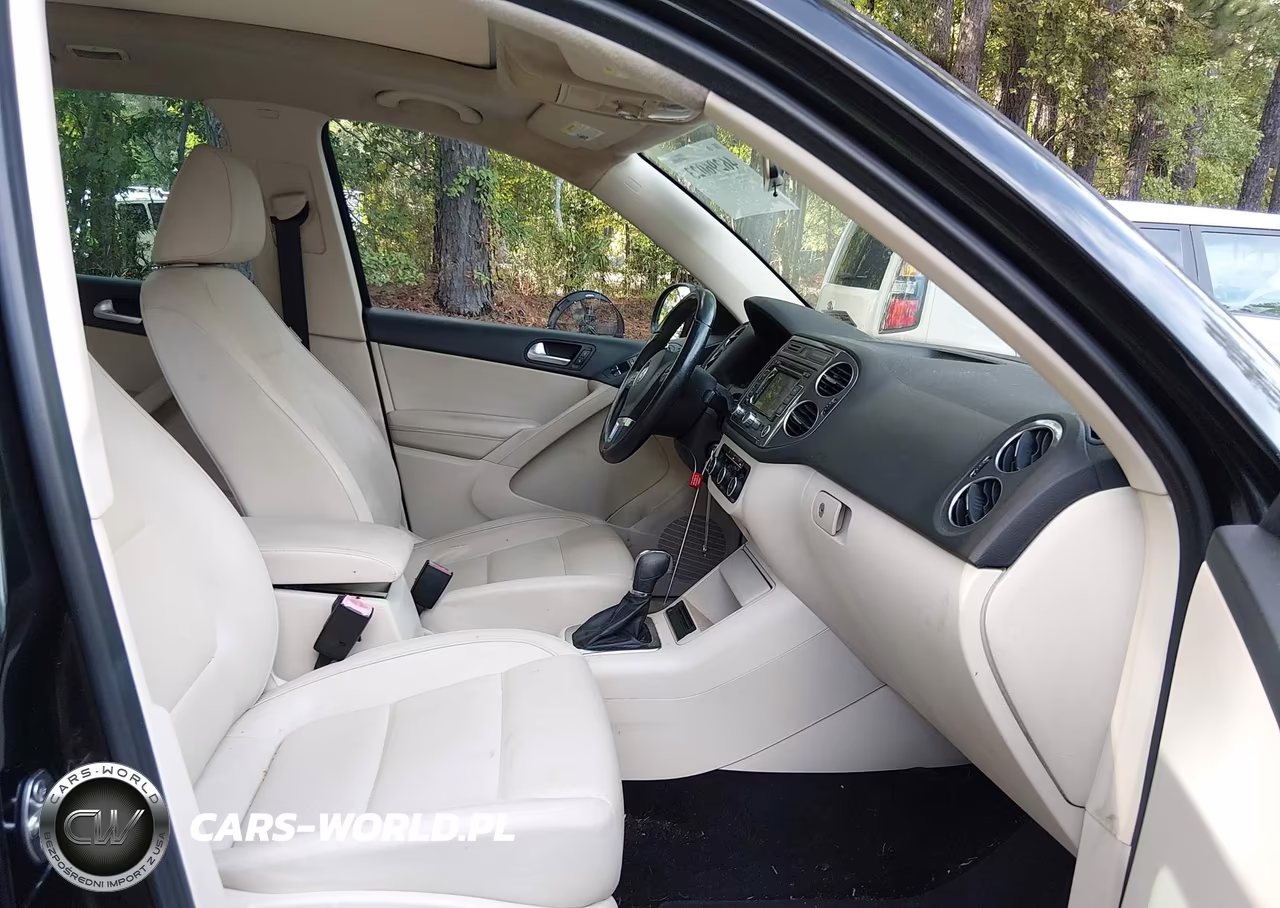 2012 Volkswagen Tiguan Se VIN:WVGAV7AX4CW567366 - 5