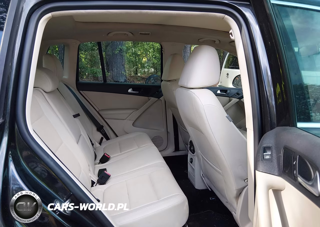 2012 Volkswagen Tiguan Se VIN:WVGAV7AX4CW567366 - 8