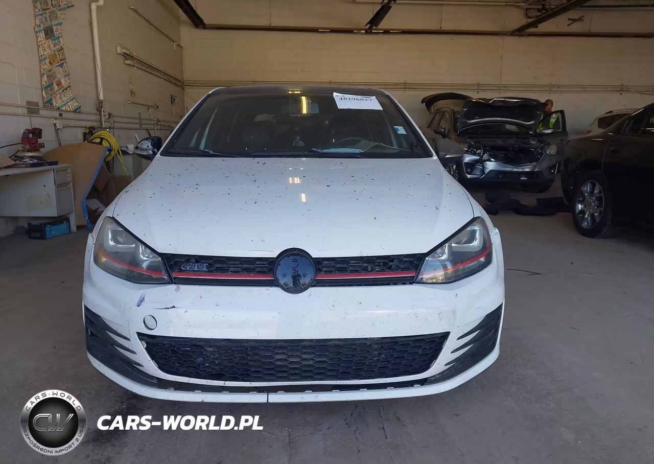 2015 Volkswagen Golf Gti 2.0T Se 4-Door VIN:3VW4T7AU2FM052896 - 12