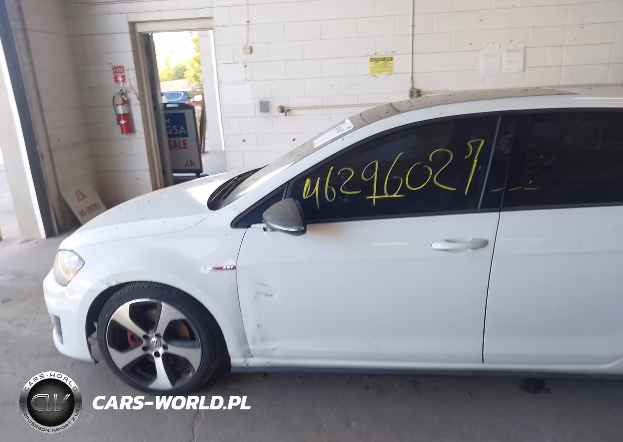 2015 Volkswagen Golf Gti 2.0T Se 4-Door VIN:3VW4T7AU2FM052896 - 14