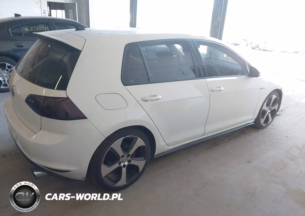 2015 Volkswagen Golf Gti 2.0T Se 4-Door VIN:3VW4T7AU2FM052896 - 4