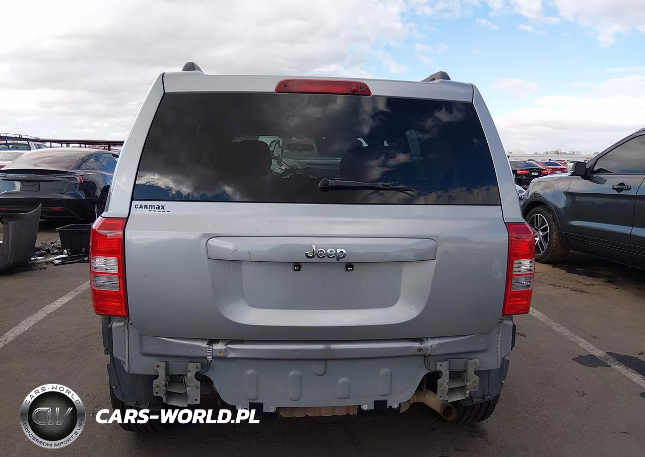 2014 Jeep Patriot Sport VIN:1C4NJPBA3ED925180 - 17