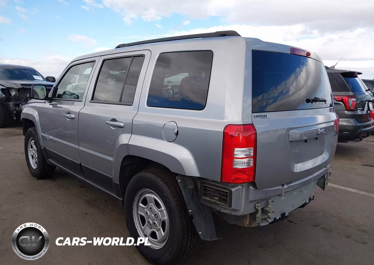 2014 Jeep Patriot Sport VIN:1C4NJPBA3ED925180 - 3