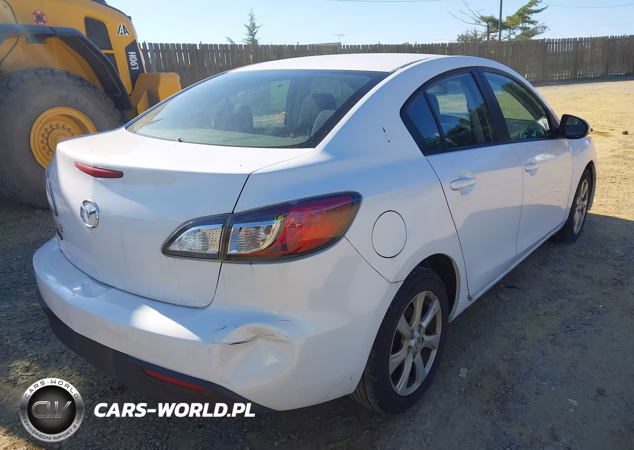 2010 Mazda Mazda3 I Touring VIN:JM1BL1SG8A1147517 - 4