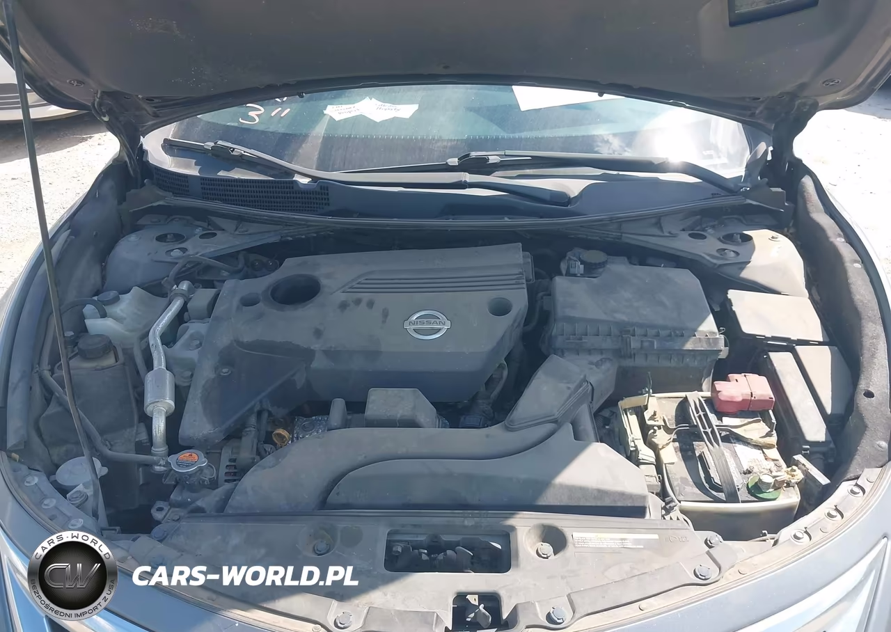 2015 Nissan Altima 2.5 S VIN:1N4AL3AP3FN364455 - 10