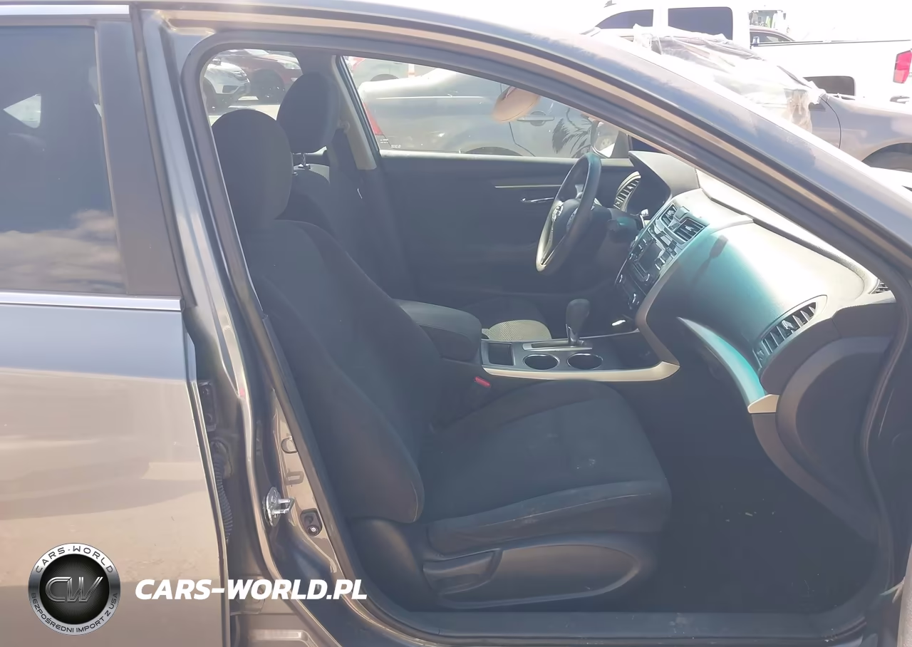 2015 Nissan Altima 2.5 S VIN:1N4AL3AP3FN364455 - 5