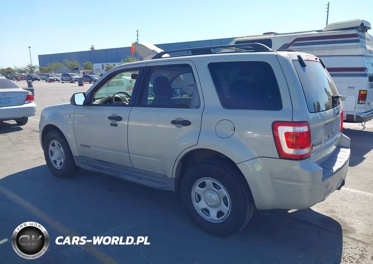 2008 Ford Escape Xlt VIN:1FMCU03148KC24406 - 3