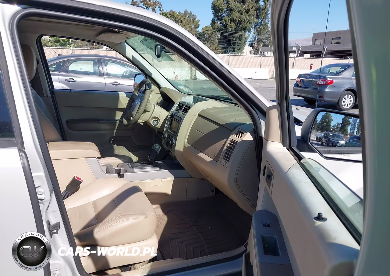 2008 Ford Escape Xlt VIN:1FMCU03148KC24406 - 5