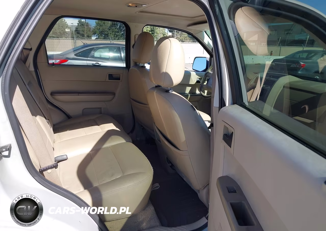 2008 Ford Escape Xlt VIN:1FMCU03148KC24406 - 8