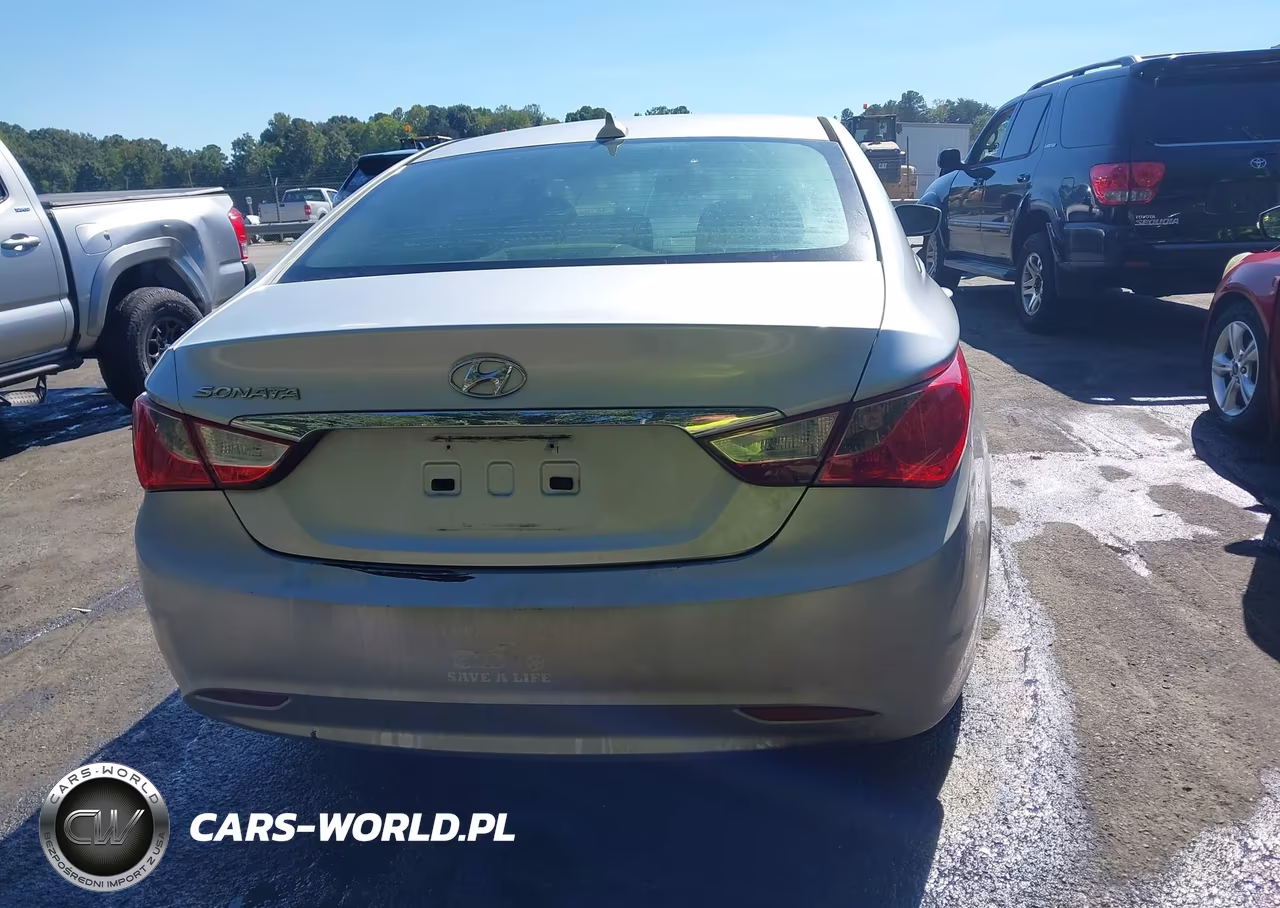 2013 Hyundai Sonata Gls VIN:5NPEB4AC0DH585073 - 16