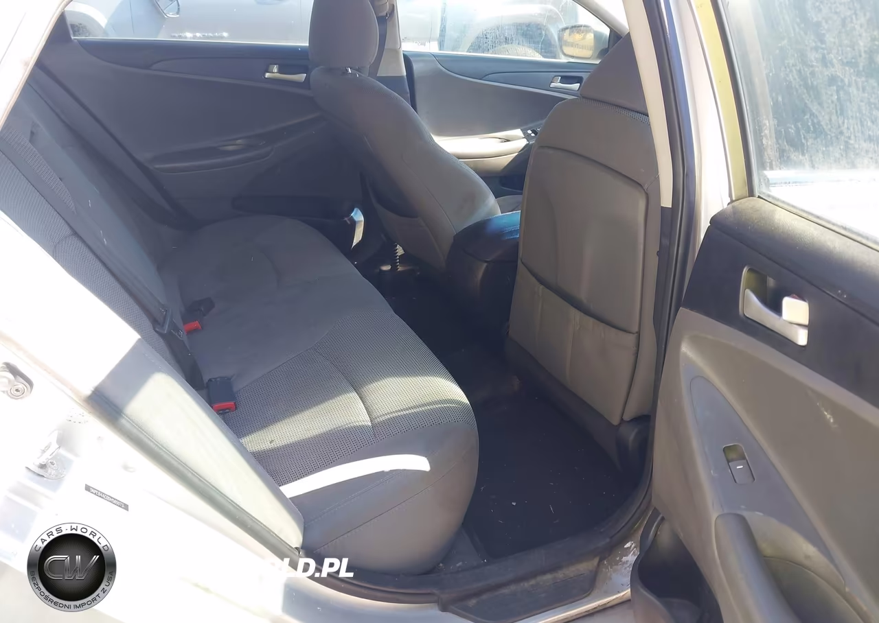 2013 Hyundai Sonata Gls VIN:5NPEB4AC0DH585073 - 8