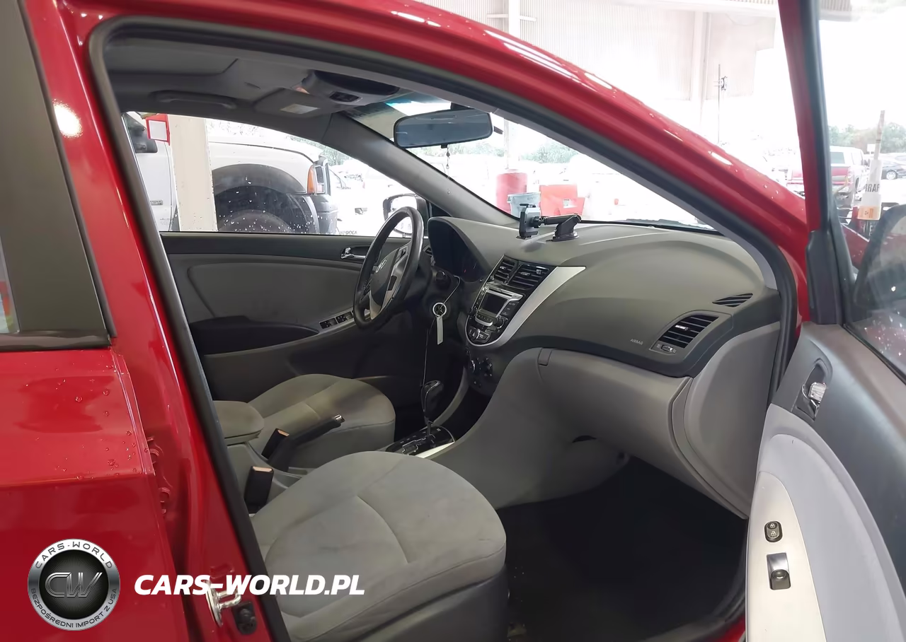 2014 Hyundai Accent Se VIN:KMHCU5AE3EU174469 - 5