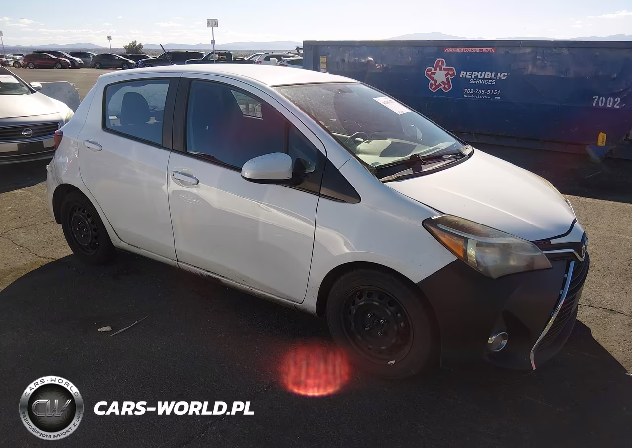 2015 Toyota Yaris L