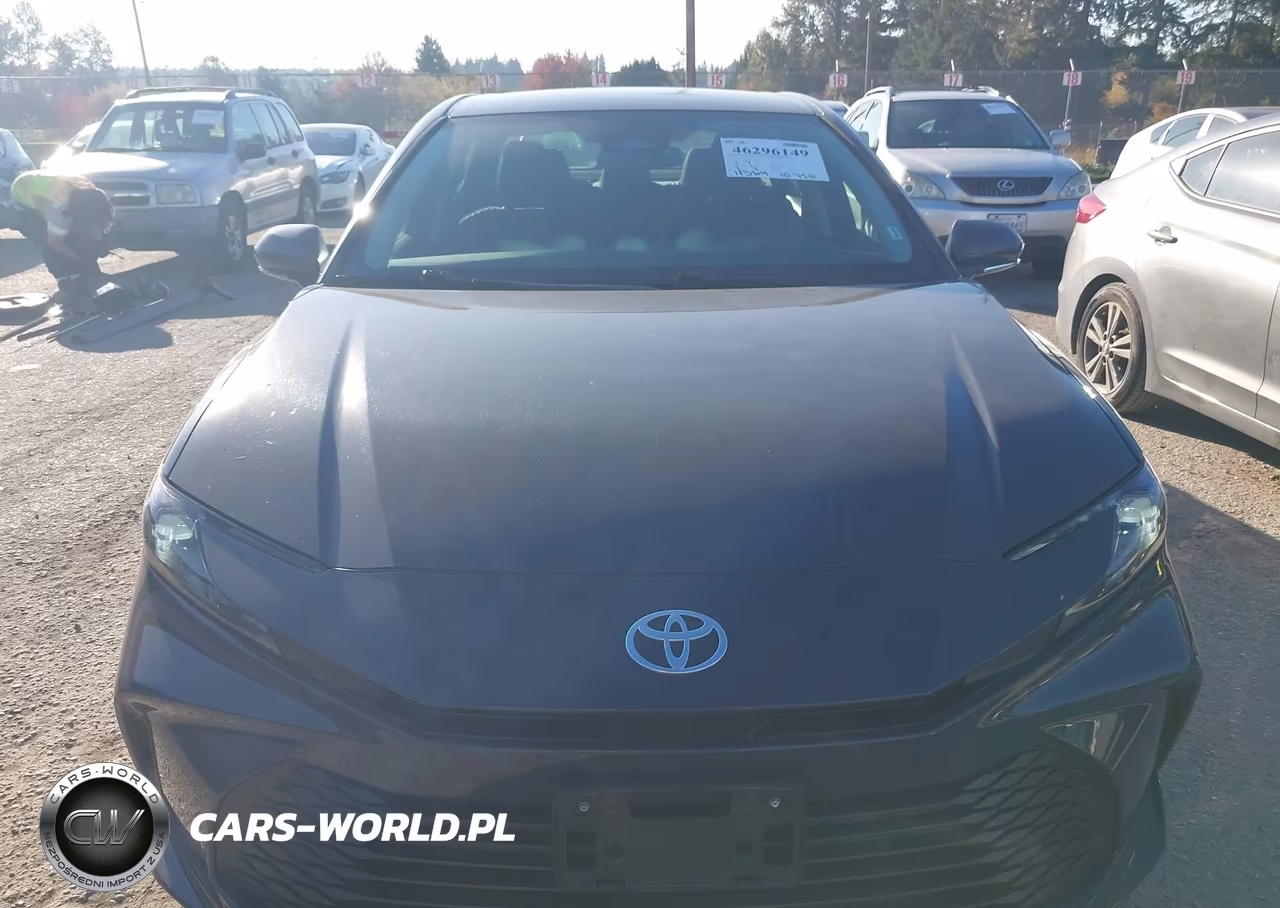 2026 Toyota Camry Le VIN:4T1DAACK4TU265580 - 12