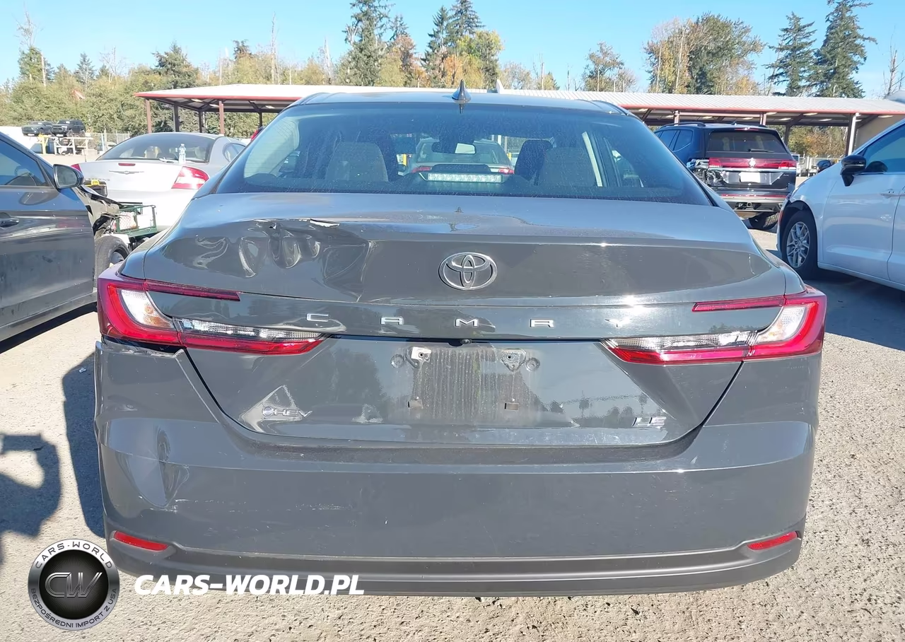 2026 Toyota Camry Le VIN:4T1DAACK4TU265580 - 16