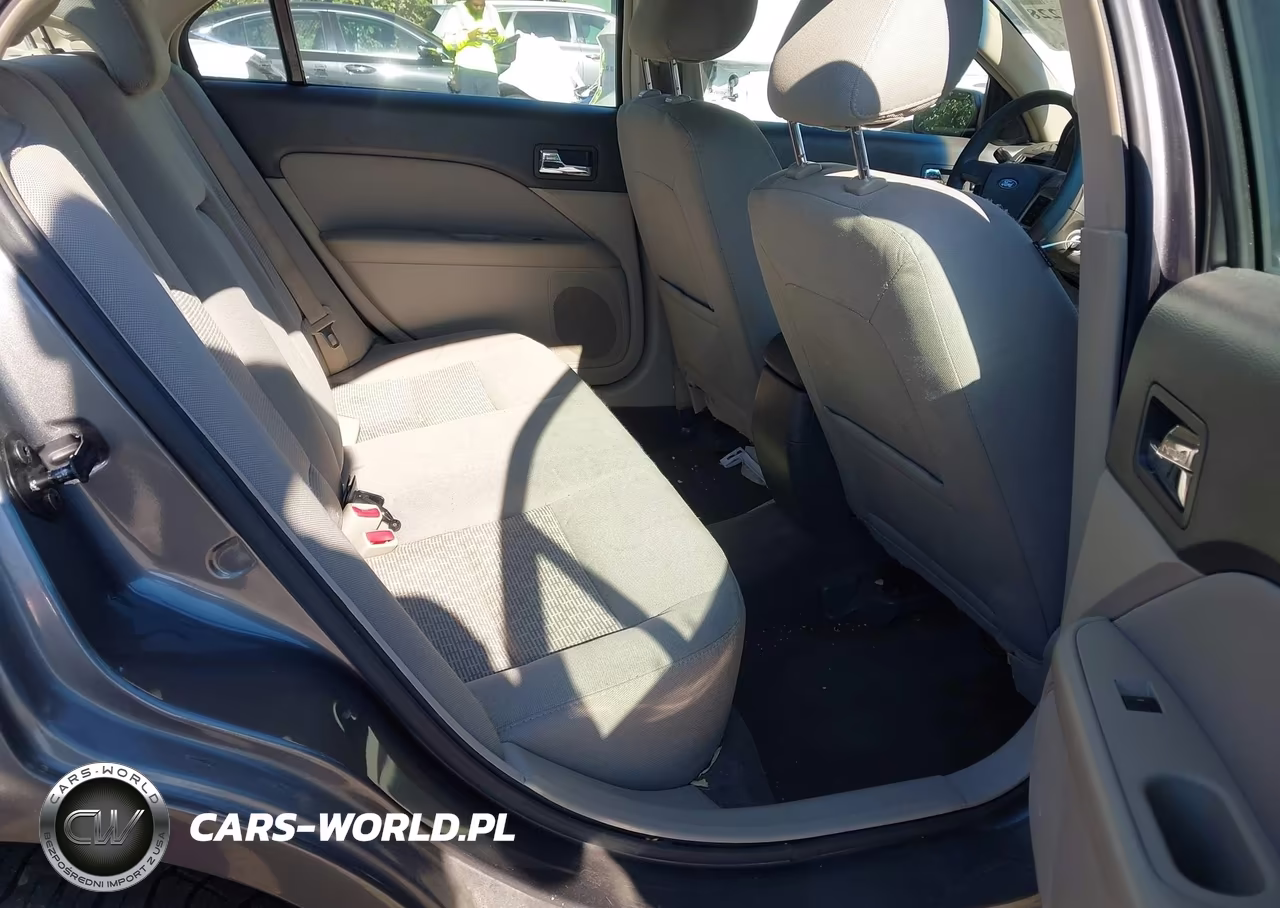2011 Ford Fusion Se VIN:3FAHP0HA5BR305370 - 8