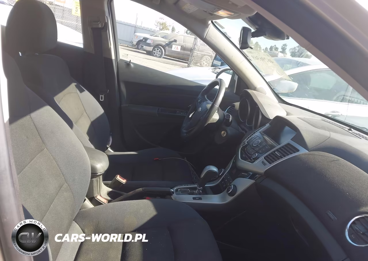 2016 Chevrolet Cruze Limited 1Lt Auto VIN:1G1PE5SB6G7204405 - 5