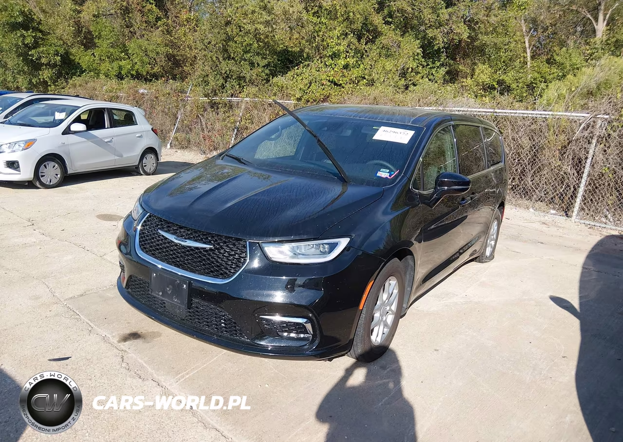 2026 Chrysler Pacifica Select VIN:2C4RC1BG5TR185235 - 2
